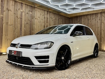 Used Volkswagen Golf 2014 for sale - 78607010: Photo