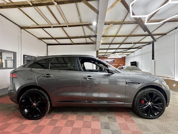 Used Jaguar F-Pace 2016 for sale - 78243812: Photo