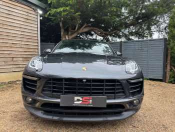 Used Porsche Macan 2018 for sale - 74449500: Photo