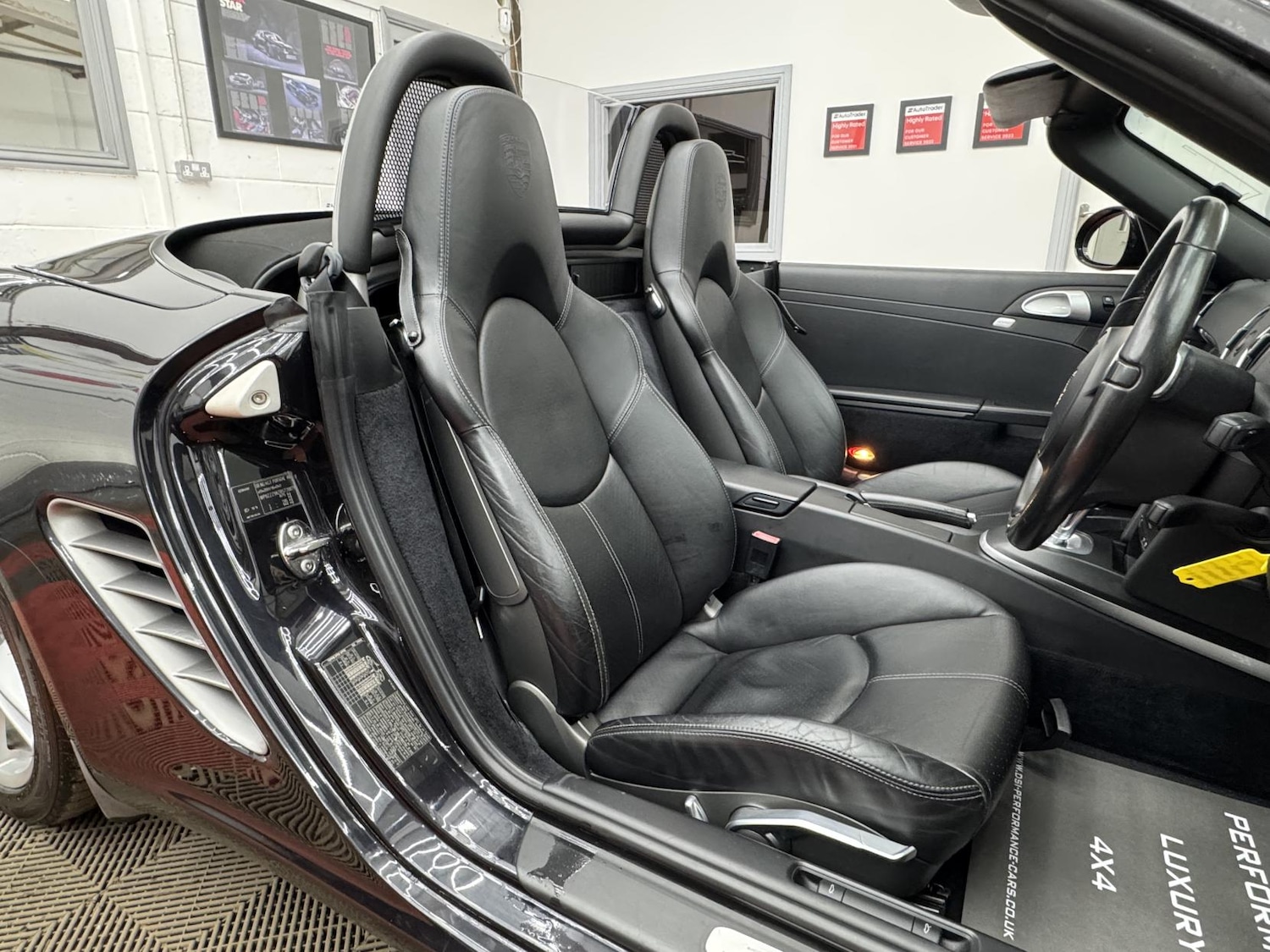 Used Porsche Boxster 2011 for sale - 77848282: Photo 15