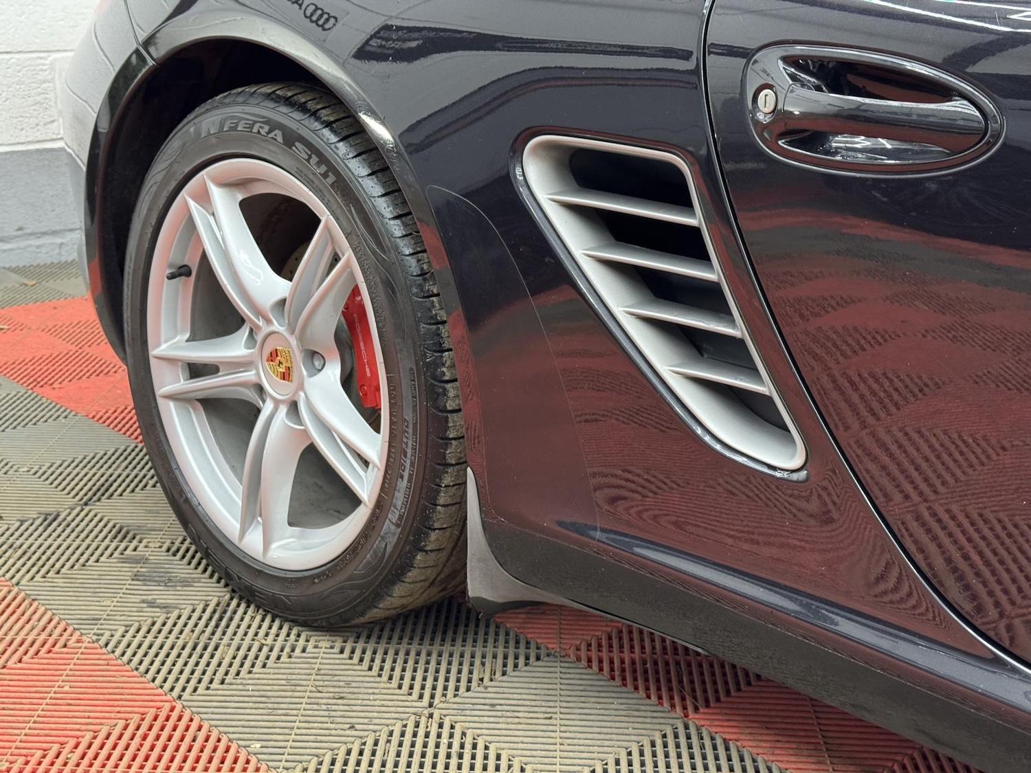 Used Porsche Boxster 2011 for sale - 77848282: Photo 16