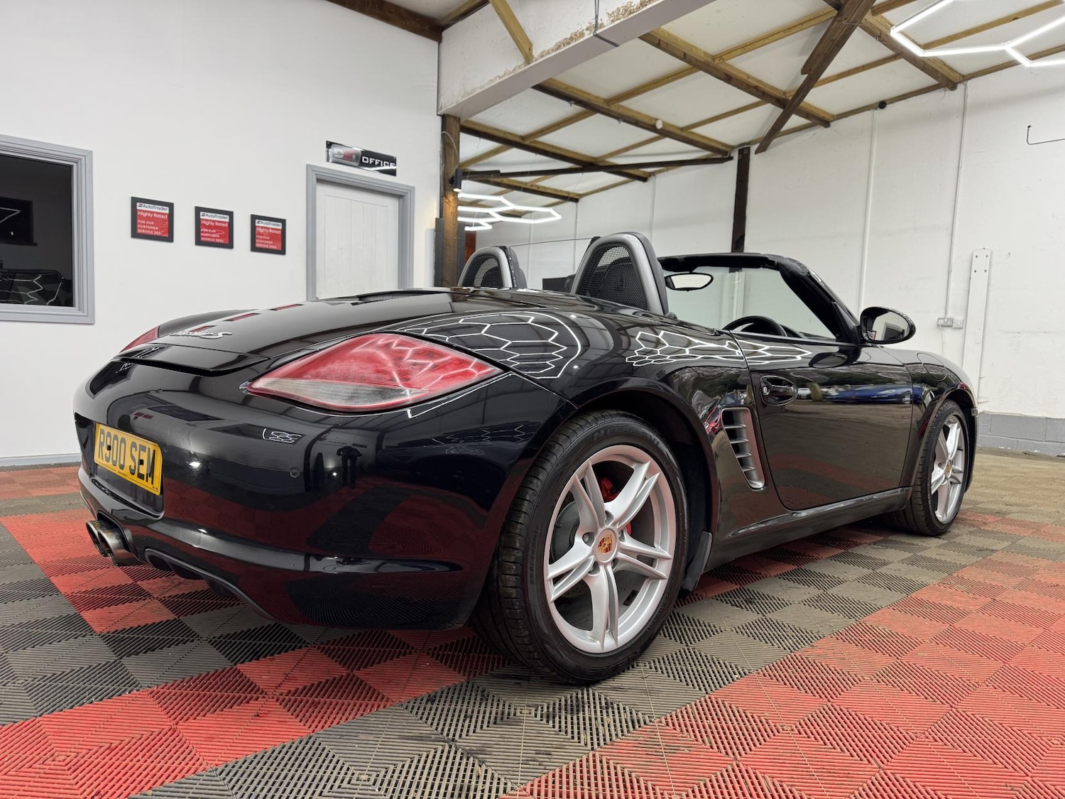 Used Porsche Boxster 2011 for sale - 77848282: Photo 6