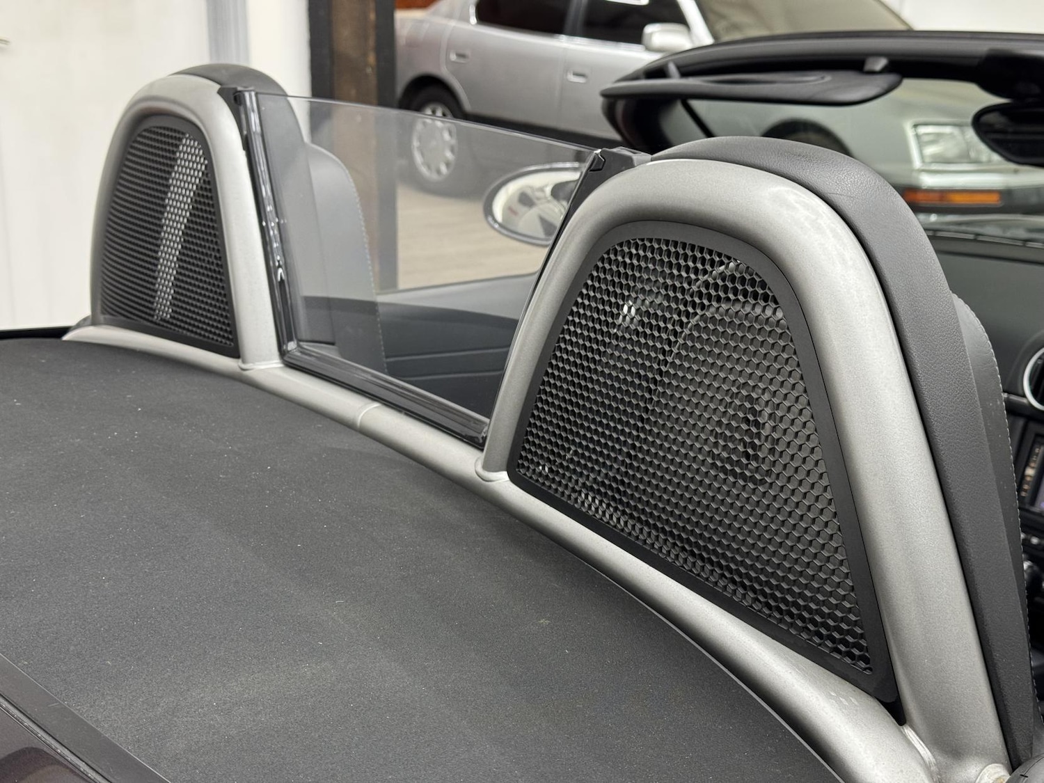 Used Porsche Boxster 2011 for sale - 77848282: Photo 9