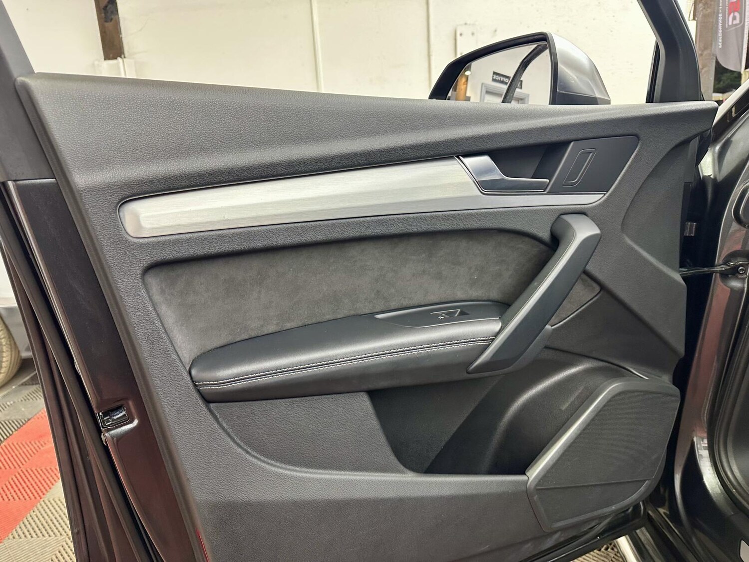 Used Audi Q5 2019 for sale - 77525789: Photo 32