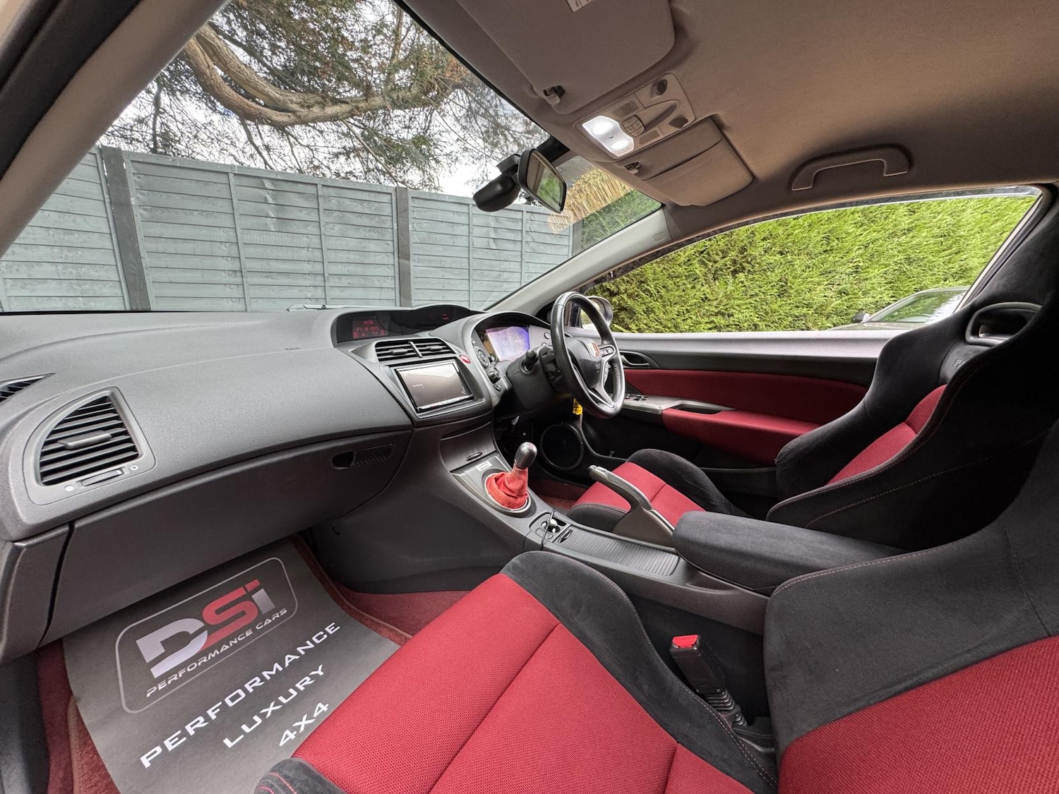 Used Honda Civic 2010 for sale - 76384837: Photo 24