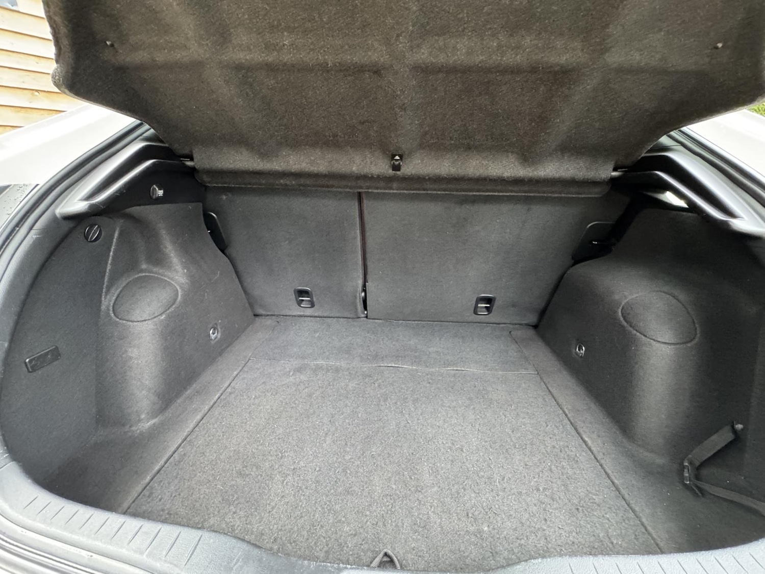 Used Honda Civic 2010 for sale - 76384837: Photo 27