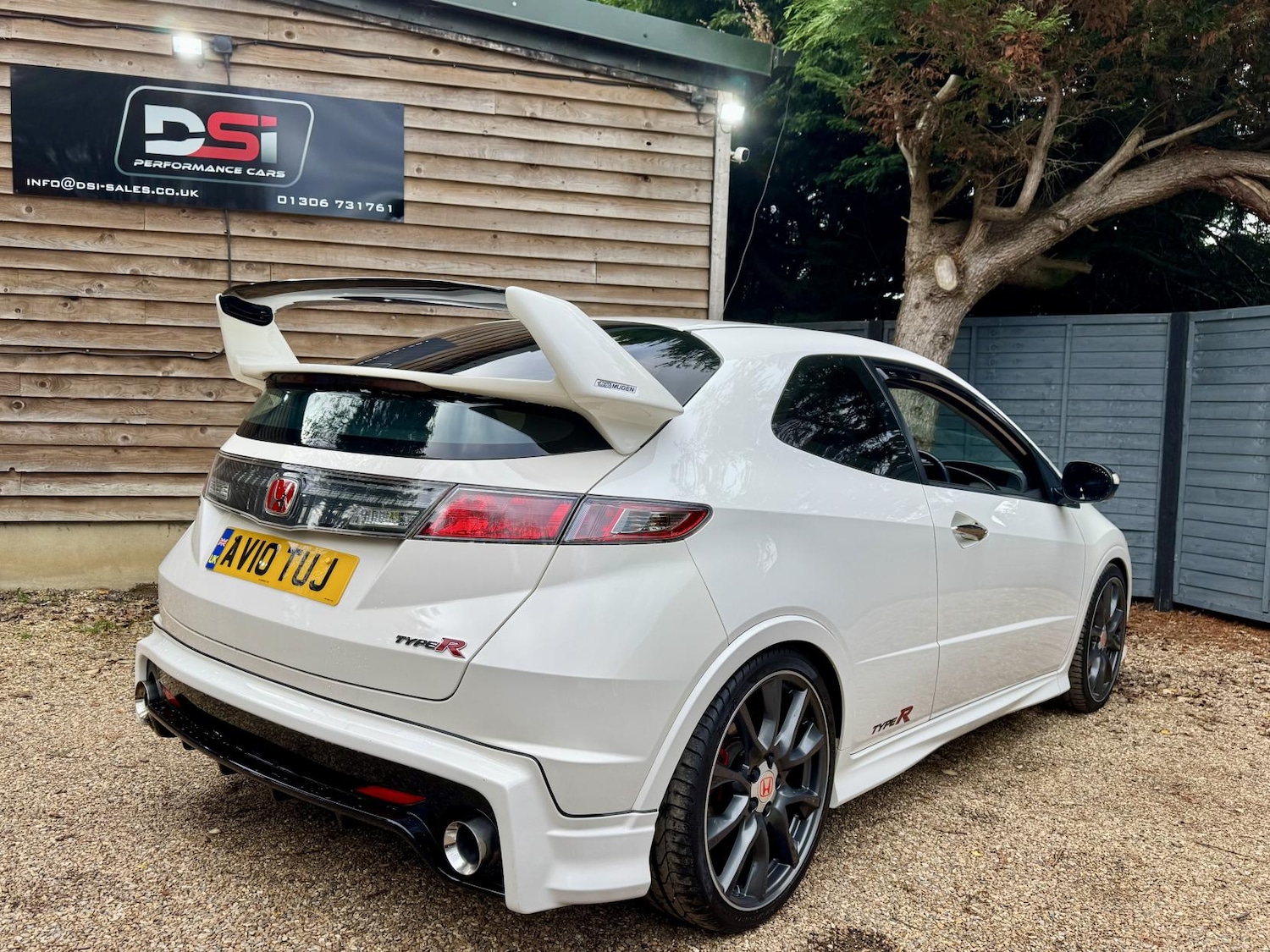 Used Honda Civic 2010 for sale - 76384837: Photo 9