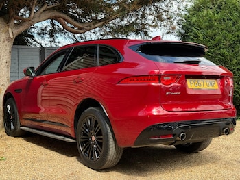 Used Jaguar F-Pace 2017 for sale - 75492700: Photo