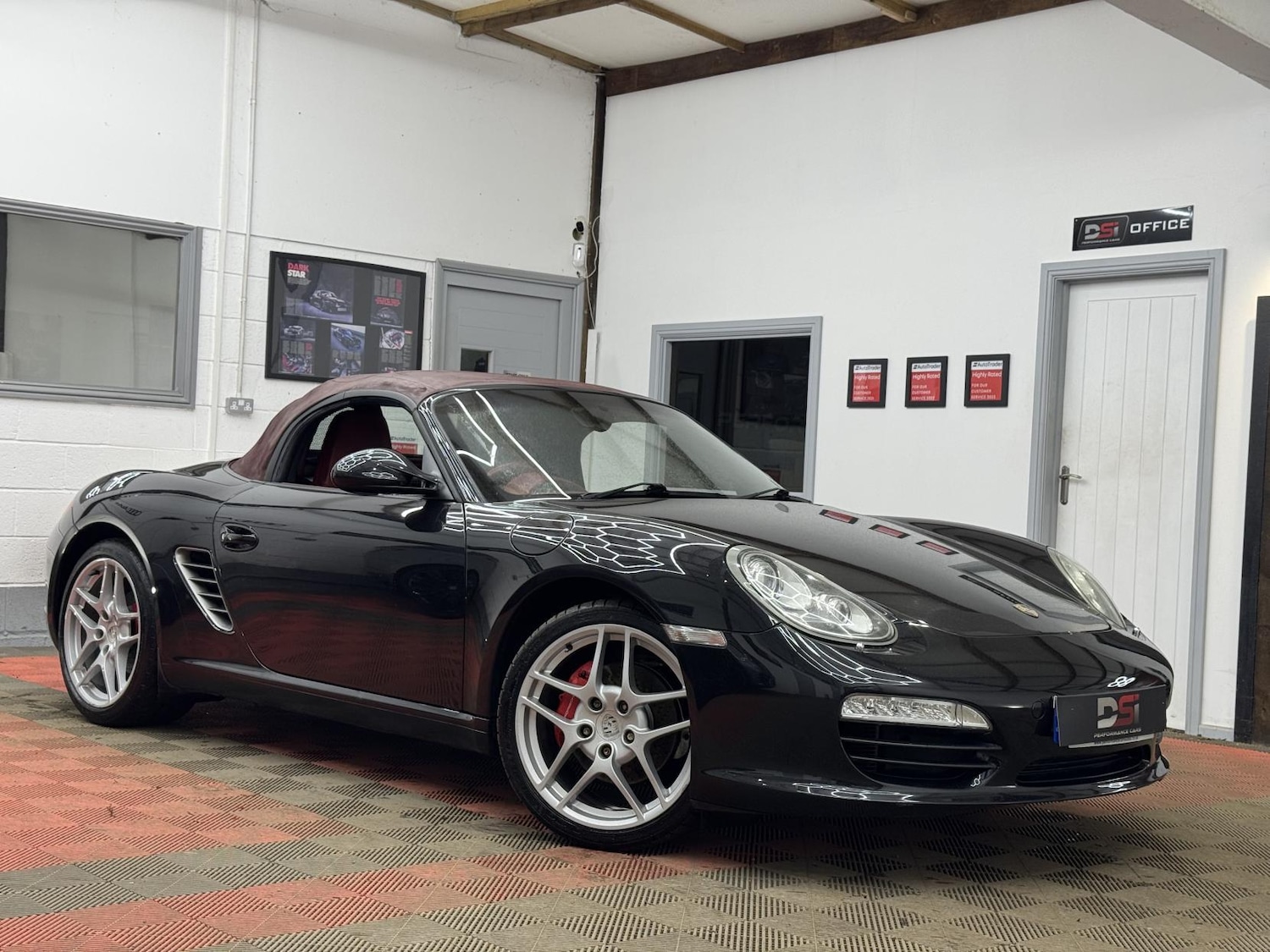 Used Porsche Boxster 2009 for sale - 77851814: Photo 2