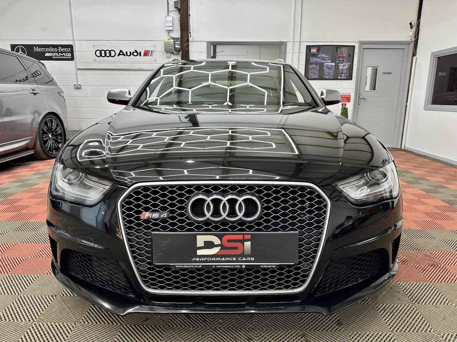 Used Audi RS4 2015 for sale - 77921746: Photo 2