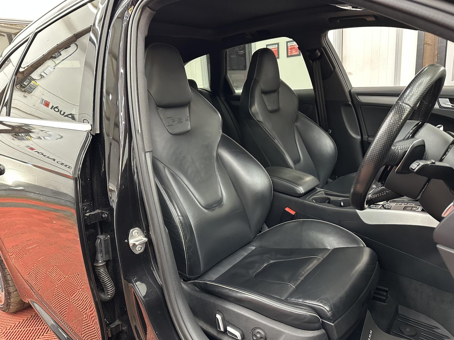 Used Audi RS4 2015 for sale - 77921746: Photo 23