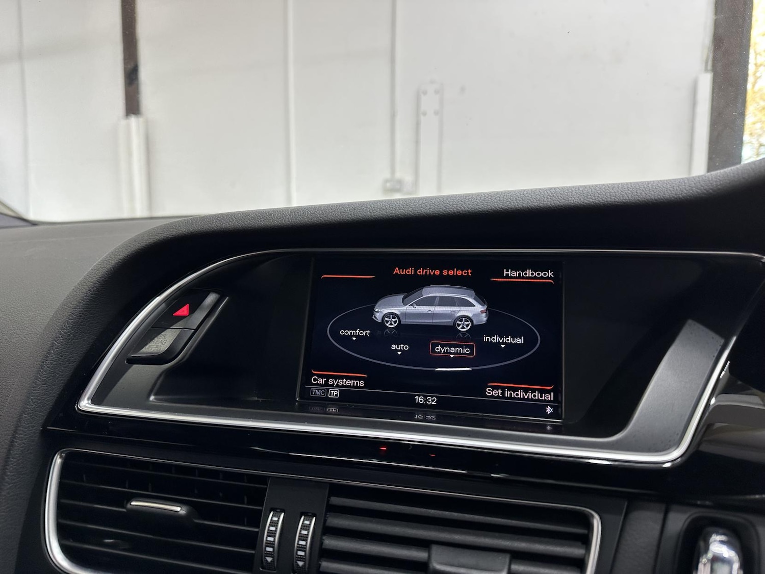 Used Audi RS4 2015 for sale - 77921746: Photo 36