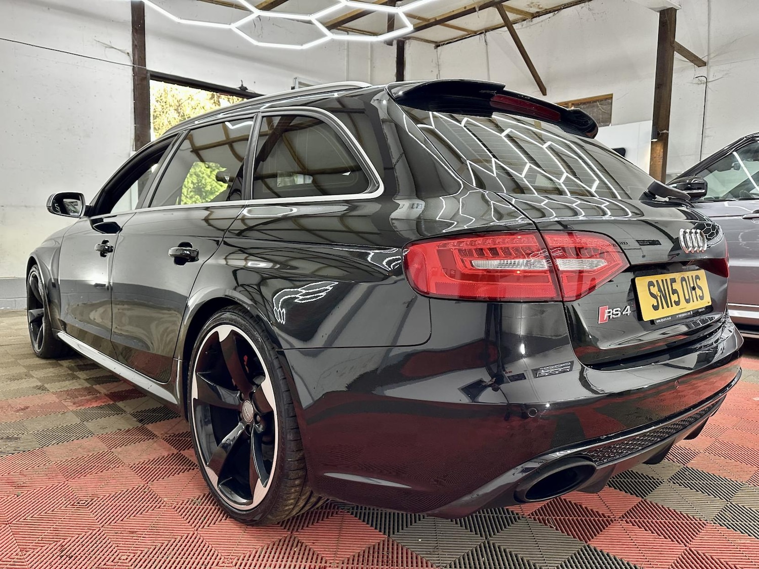 Used Audi RS4 2015 for sale - 77921746: Photo 5