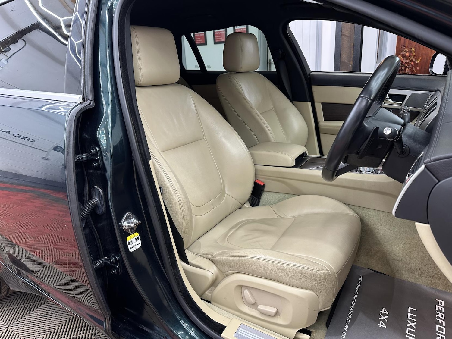 Used Jaguar XF 2013 for sale - 77822681: Photo 17