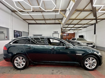 Used Jaguar XF 2013 for sale - 77822681: Photo