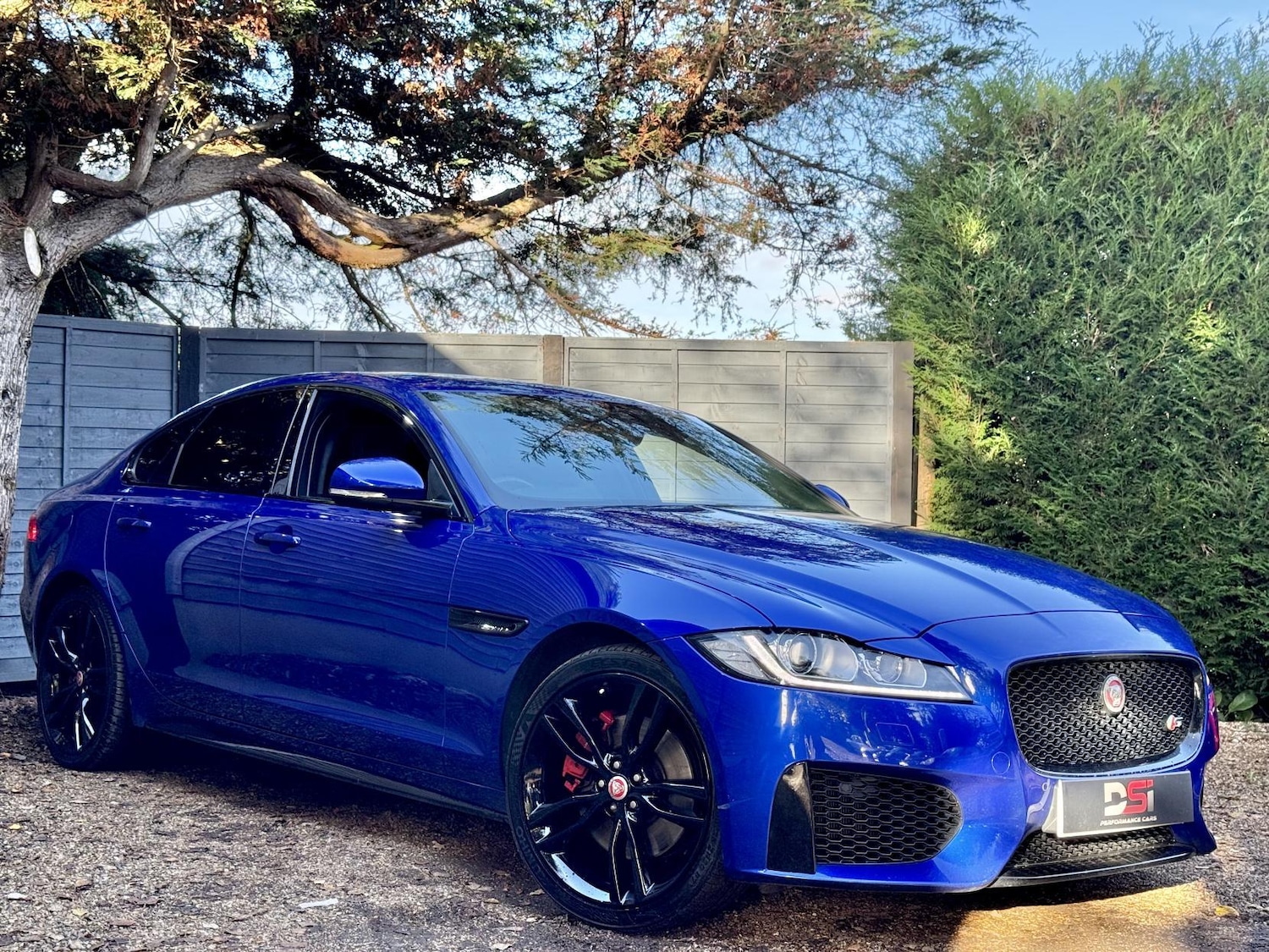 Used Jaguar XF 2018 for sale - 76568424: Photo 1