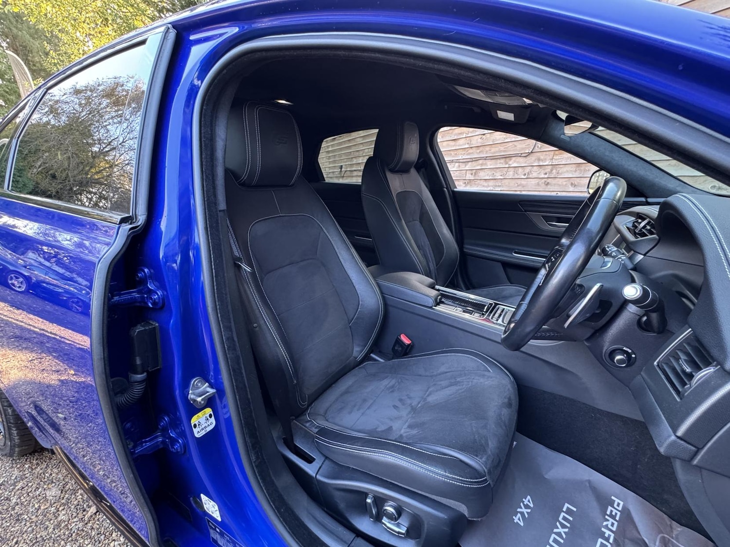 Used Jaguar XF 2018 for sale - 76568424: Photo 12