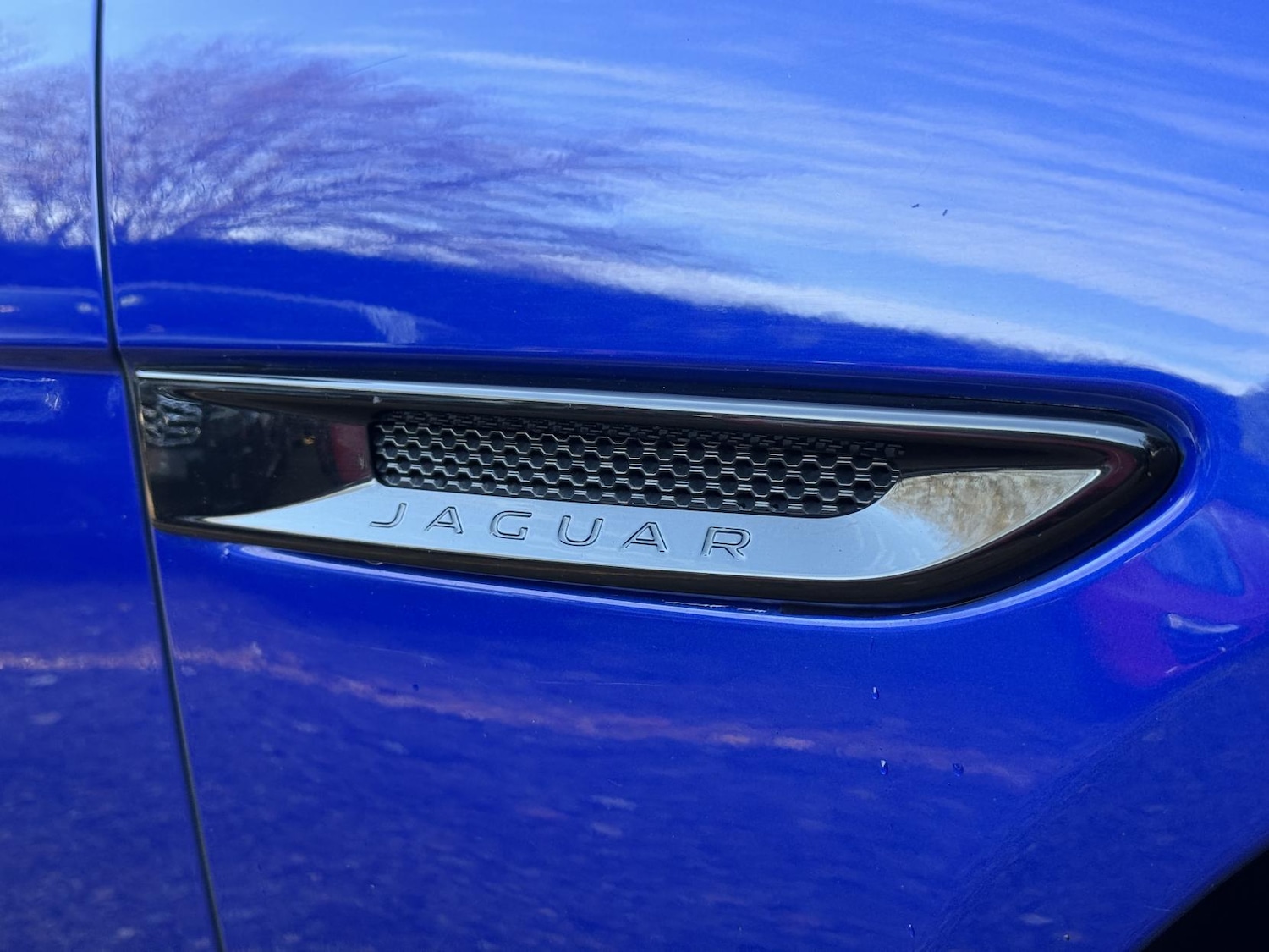 Used Jaguar XF 2018 for sale - 76568424: Photo 14