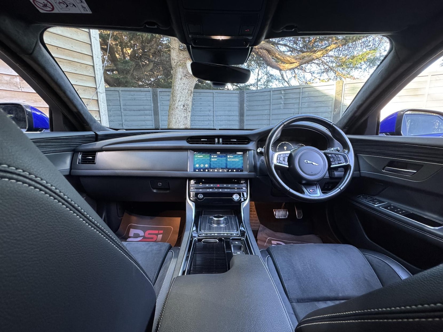 Used Jaguar XF 2018 for sale - 76568424: Photo 20