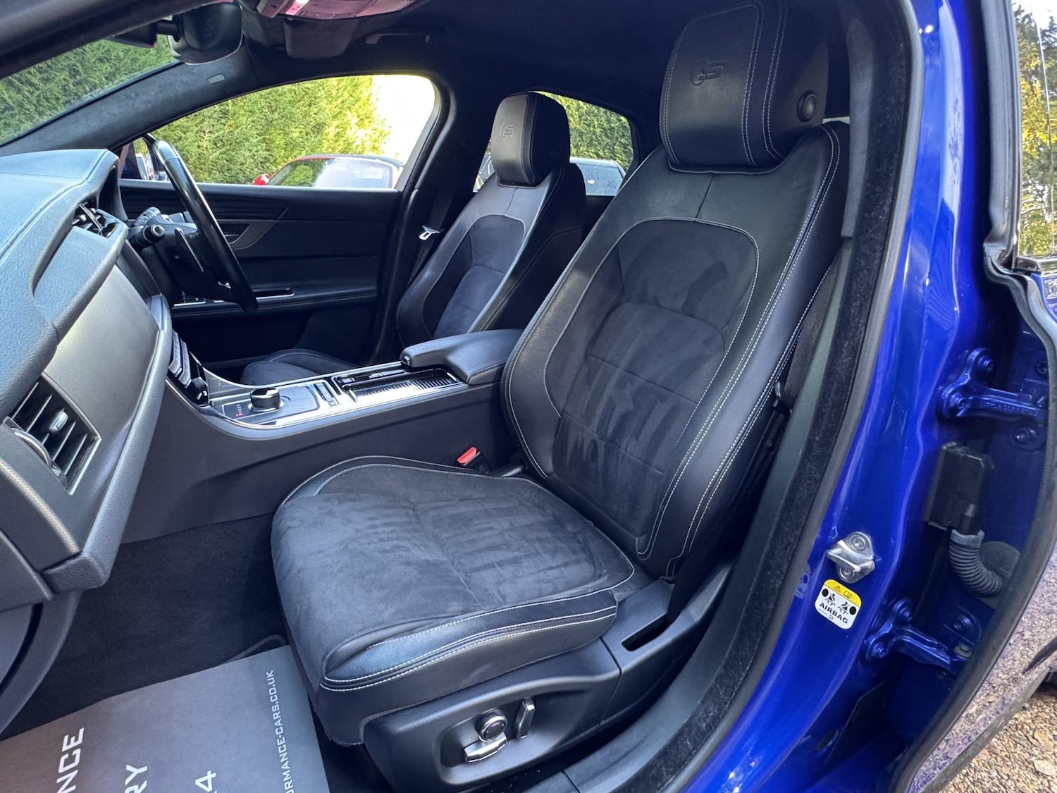 Used Jaguar XF 2018 for sale - 76568424: Photo 23