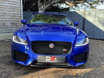 Used Jaguar XF 2018 for sale - 76568424: Photo