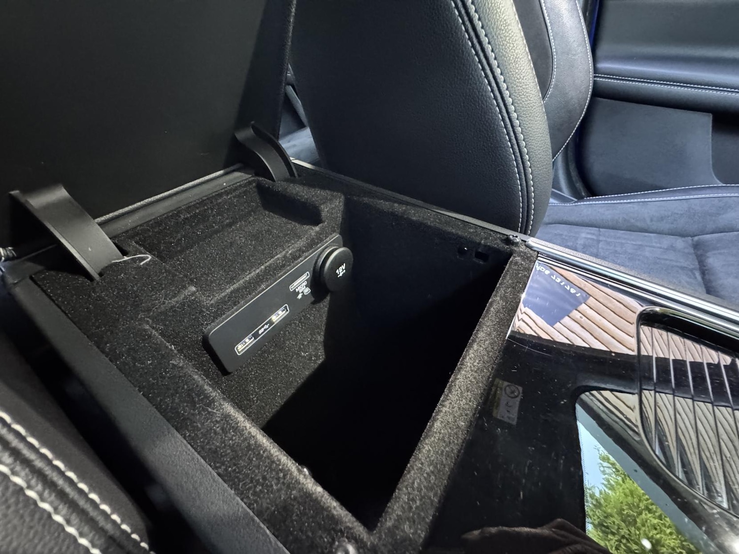 Used Jaguar XF 2018 for sale - 76568424: Photo 36