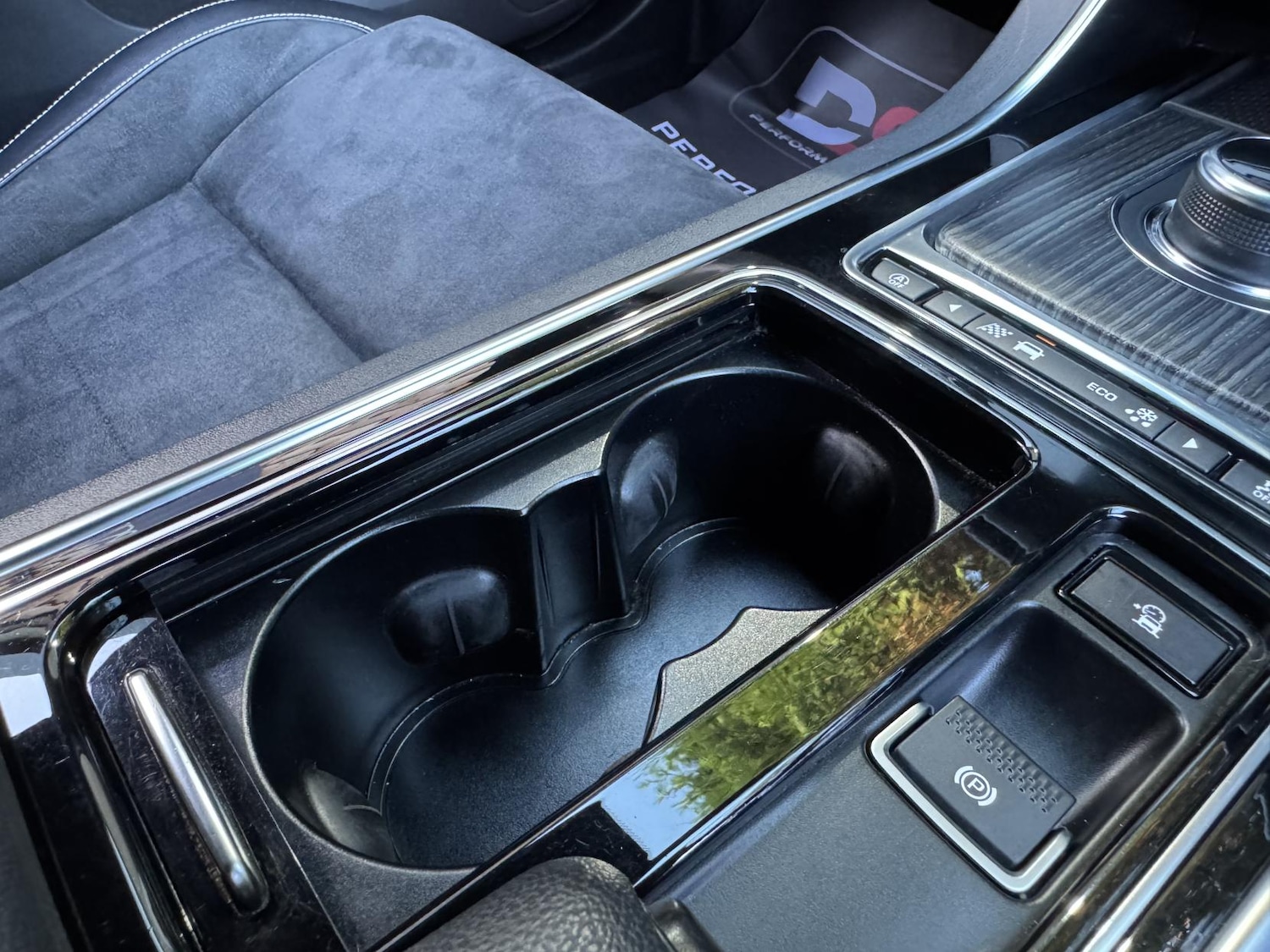 Used Jaguar XF 2018 for sale - 76568424: Photo 37