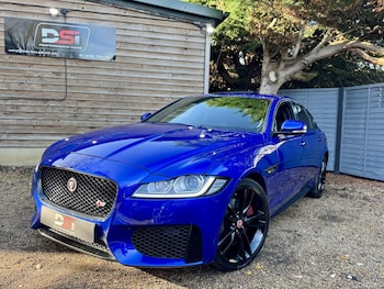 Used Jaguar XF 2018 for sale - 76568424: Photo