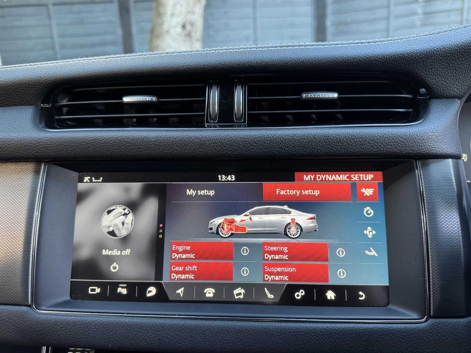 Used Jaguar XF 2018 for sale - 76568424: Photo 47