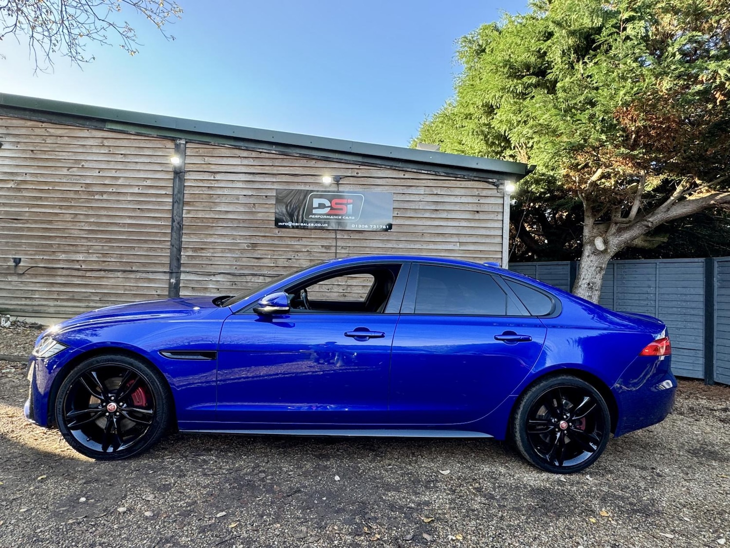 Used Jaguar XF 2018 for sale - 76568424: Photo 5