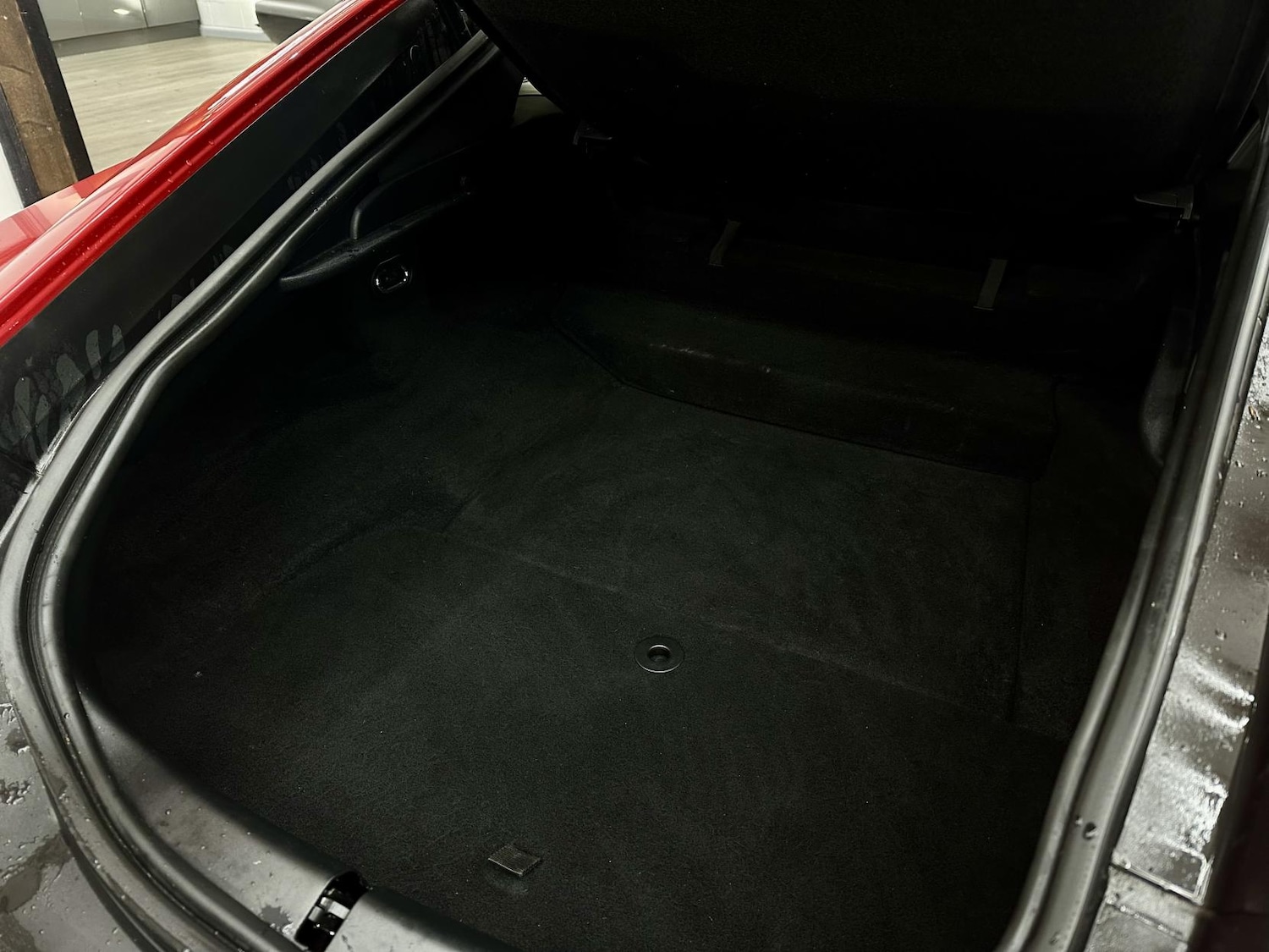 Used Jaguar F-Type 2018 for sale - 76837590: Photo 12