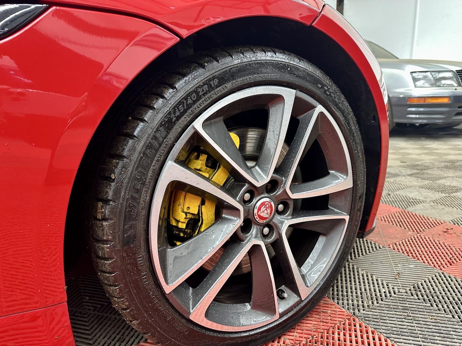 Used Jaguar F-Type 2018 for sale - 76837590: Photo 7