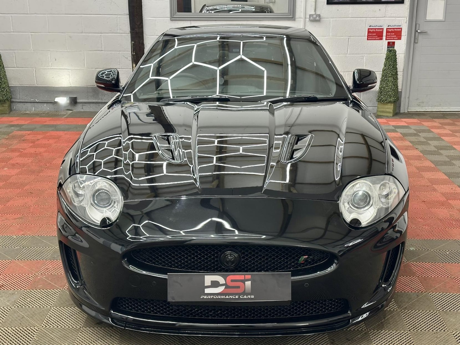 Used Jaguar XK 2010 for sale - 77669450: Photo 2