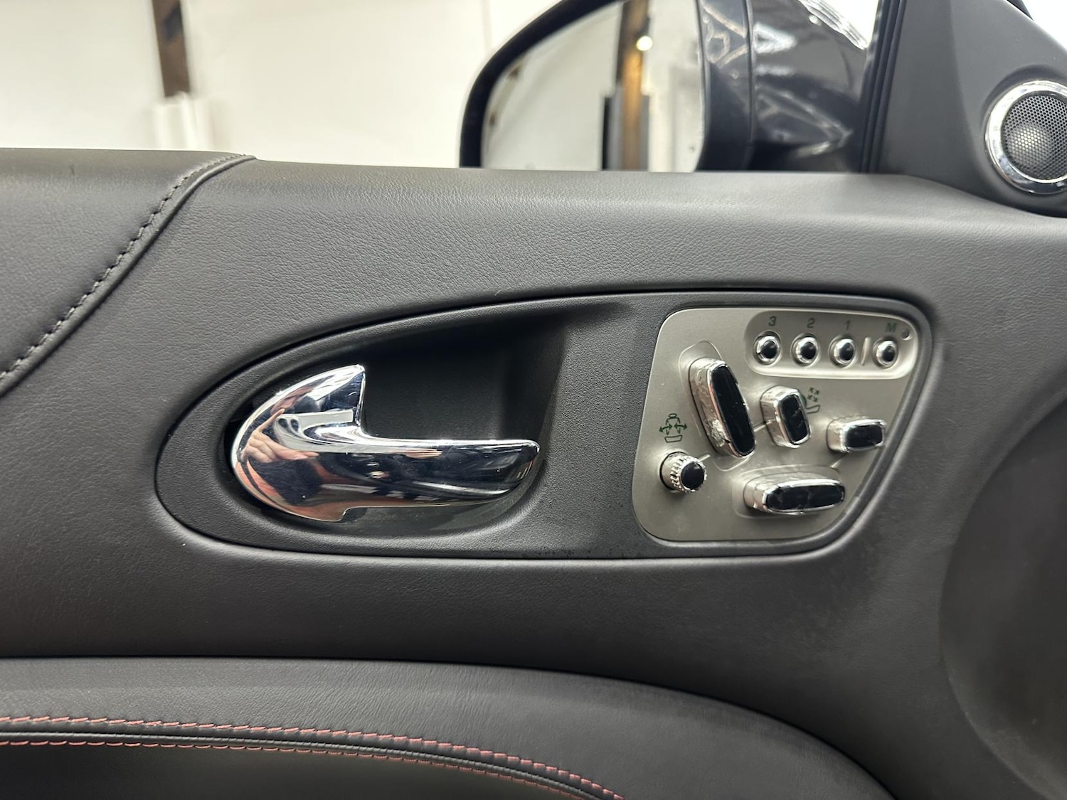 Used Jaguar XK 2010 for sale - 77669450: Photo 26