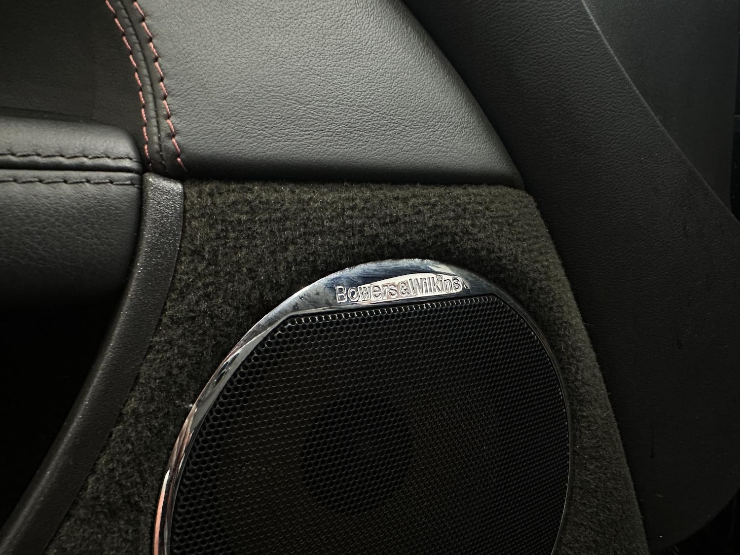 Used Jaguar XK 2010 for sale - 77669450: Photo 27