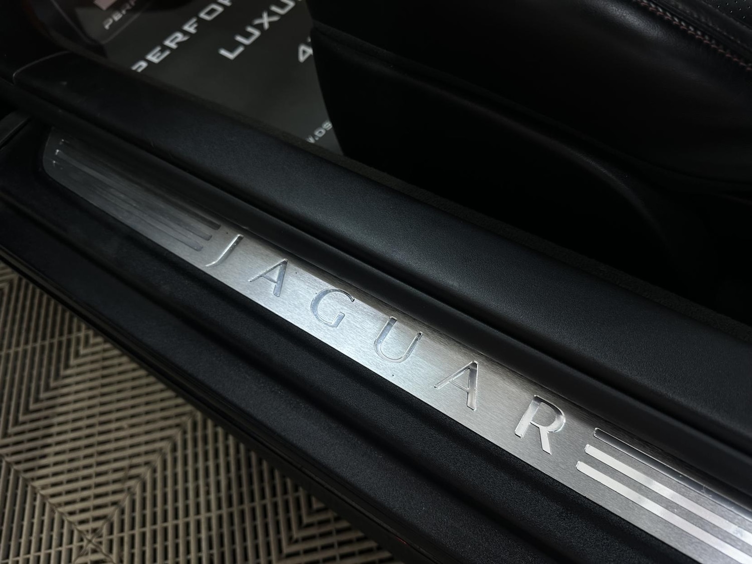 Used Jaguar XK 2010 for sale - 77669450: Photo 28