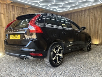 Used Volvo XC60 2017 for sale - 79131475: Photo