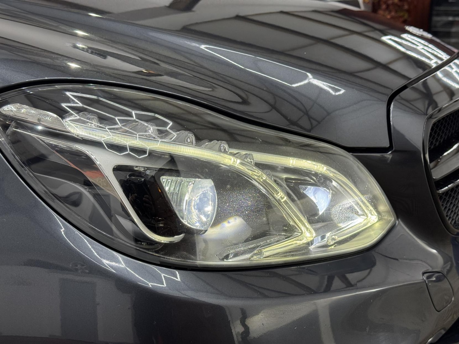 Used Mercedes-Benz E Class 2014 for sale - 77453779: Photo 17