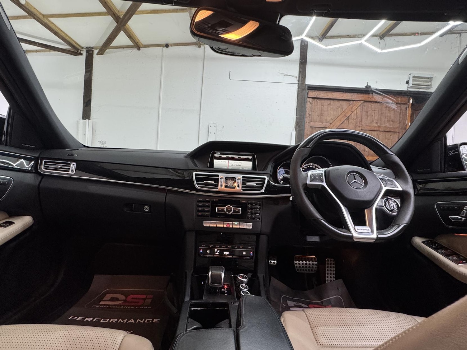 Used Mercedes-Benz E Class 2014 for sale - 77453779: Photo 26