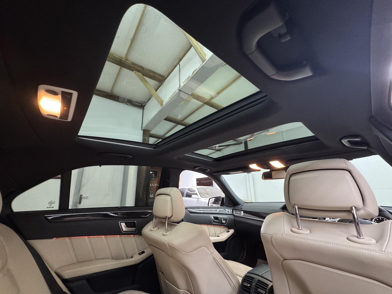 Used Mercedes-Benz E Class 2014 for sale - 77453779: Photo 28