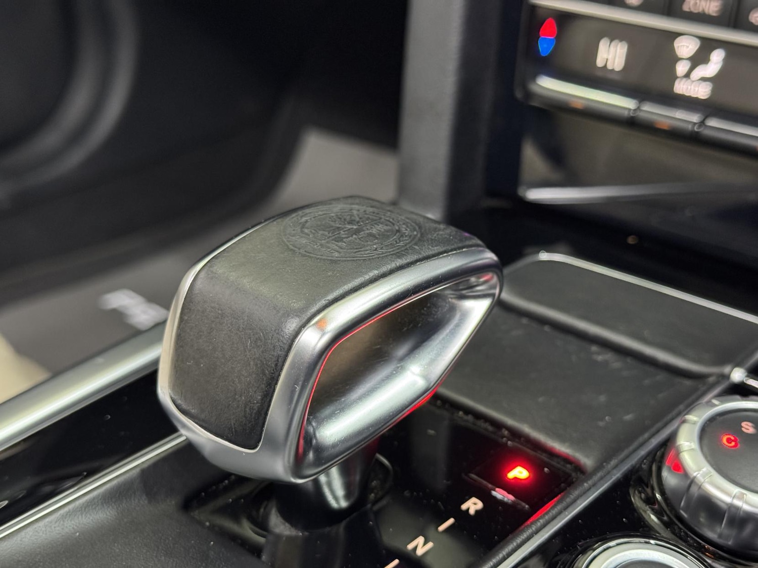 Used Mercedes-Benz E Class 2014 for sale - 77453779: Photo 47