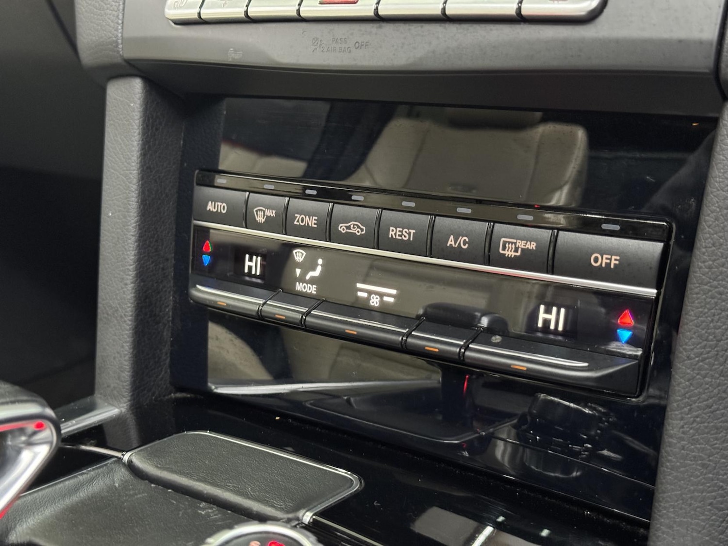 Used Mercedes-Benz E Class 2014 for sale - 77453779: Photo 55