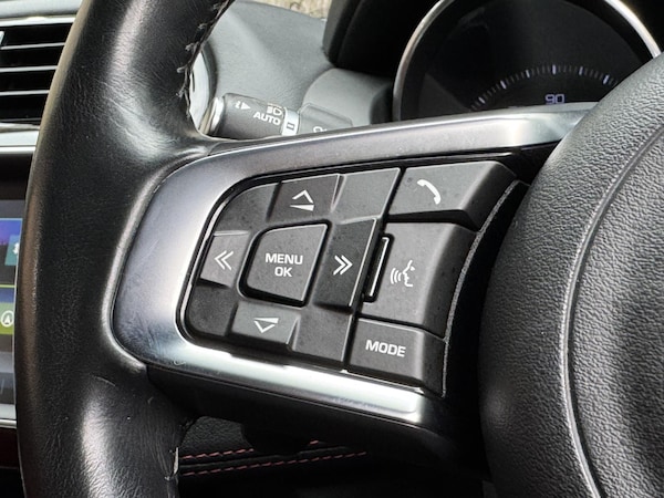 Used Jaguar XE 2015 for sale - 76273138: Photo 27