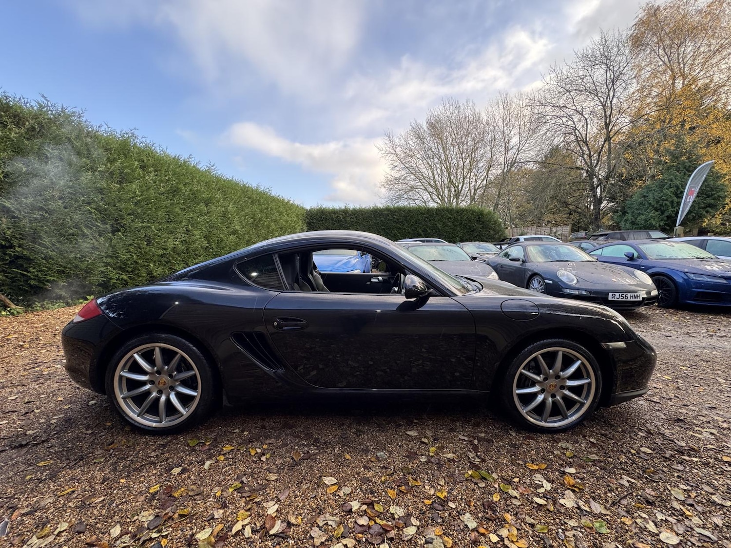 Used Porsche Cayman 2012 for sale - 76782142: Photo 4