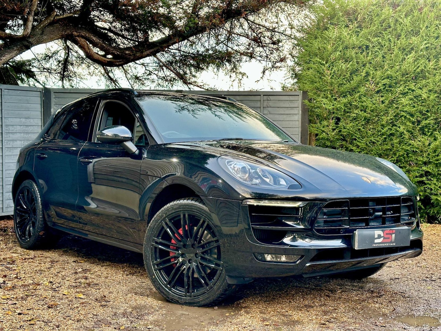 Used Porsche Macan 2017 for sale - 76782140: Photo 1