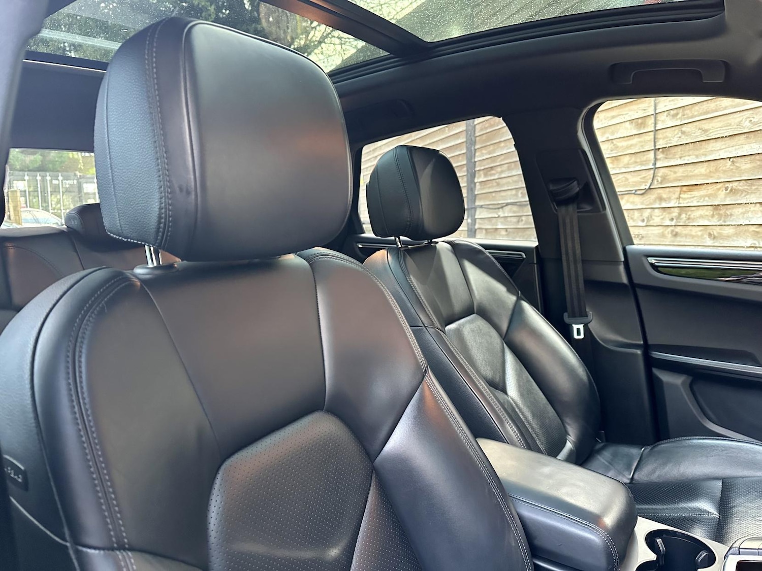 Used Porsche Macan 2017 for sale - 76782140: Photo 19