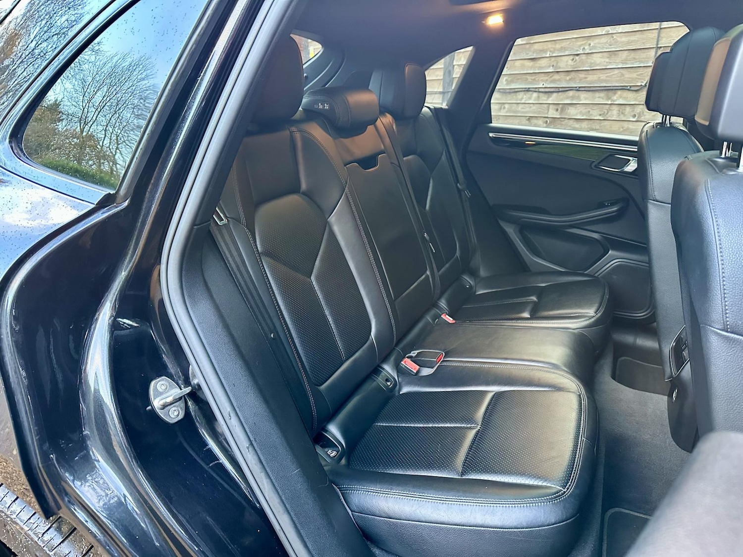 Used Porsche Macan 2017 for sale - 76782140: Photo 21