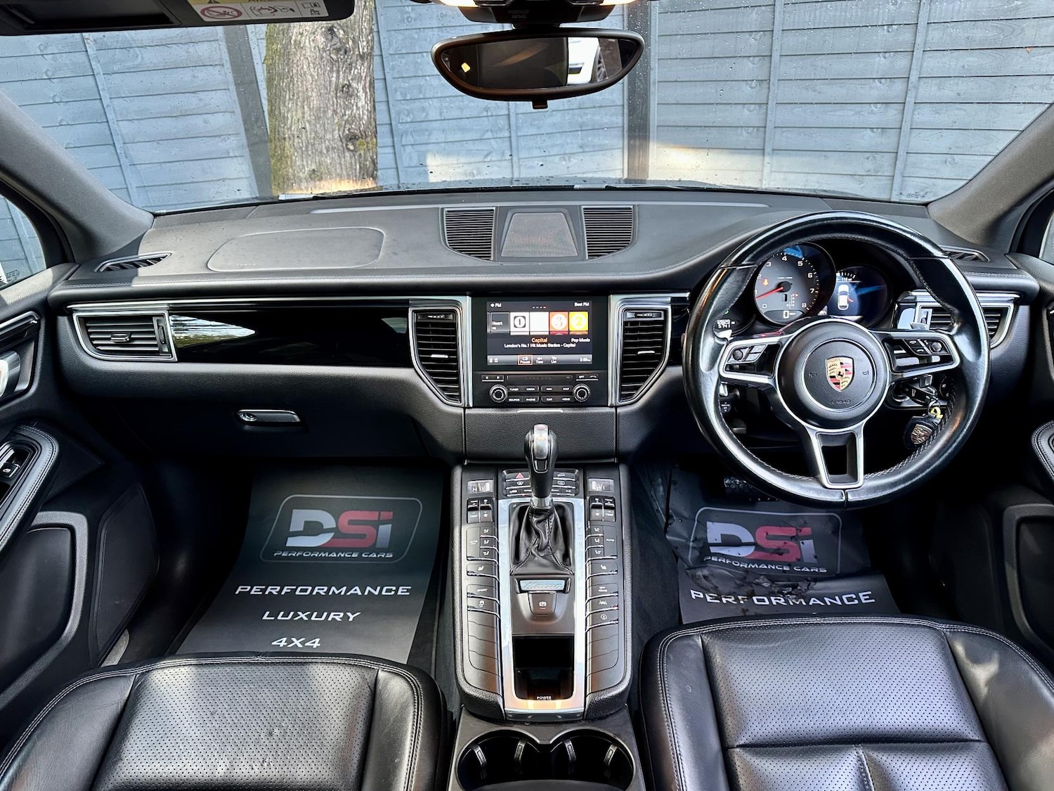 Used Porsche Macan 2017 for sale - 76782140: Photo 25