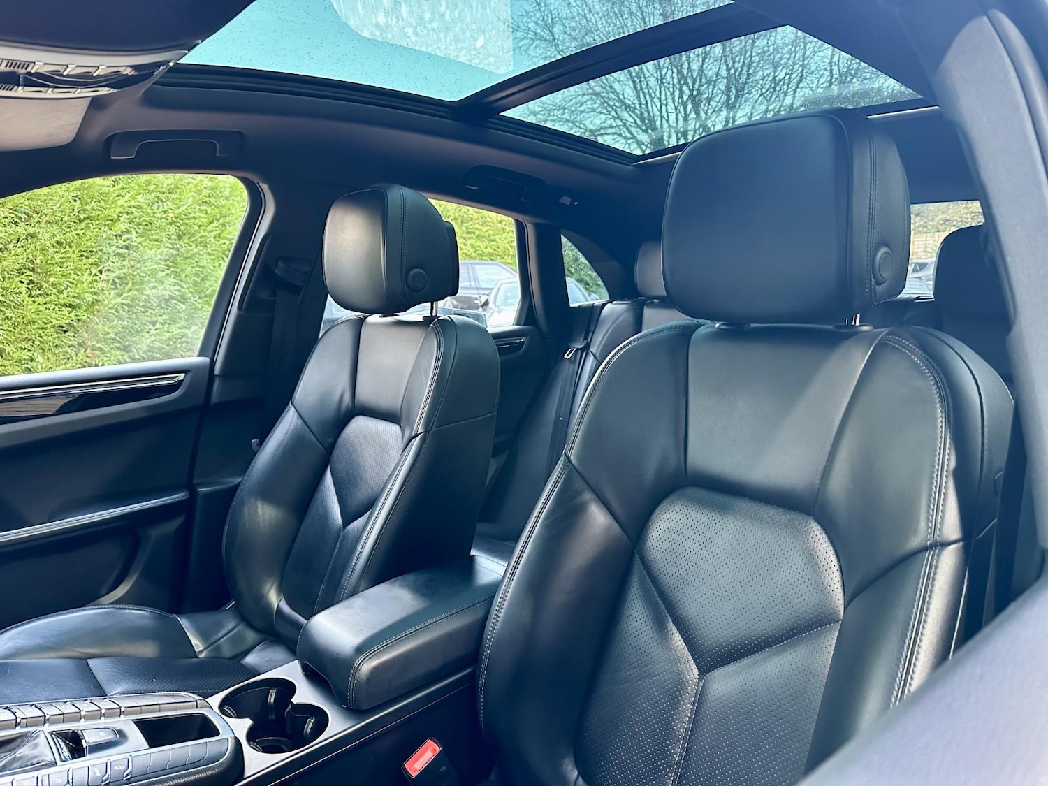 Used Porsche Macan 2017 for sale - 76782140: Photo 27