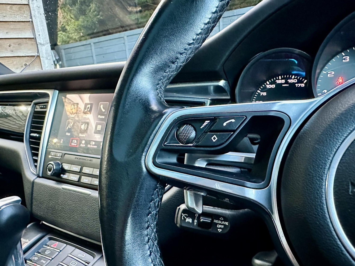 Used Porsche Macan 2017 for sale - 76782140: Photo 35